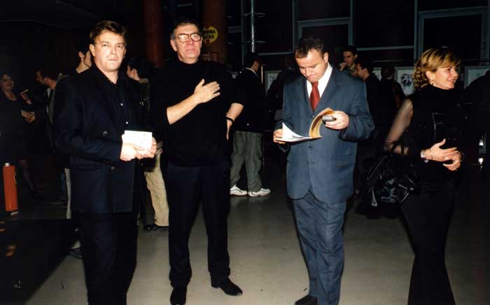 PRESS BILTEN   >  >  >