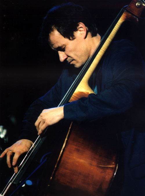 PRESS BILTEN   >  >  >