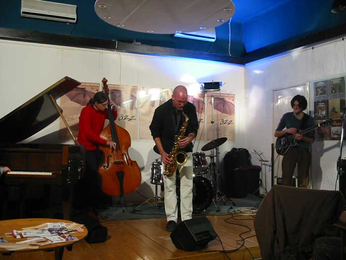 PRESS BILTEN   >  >  >